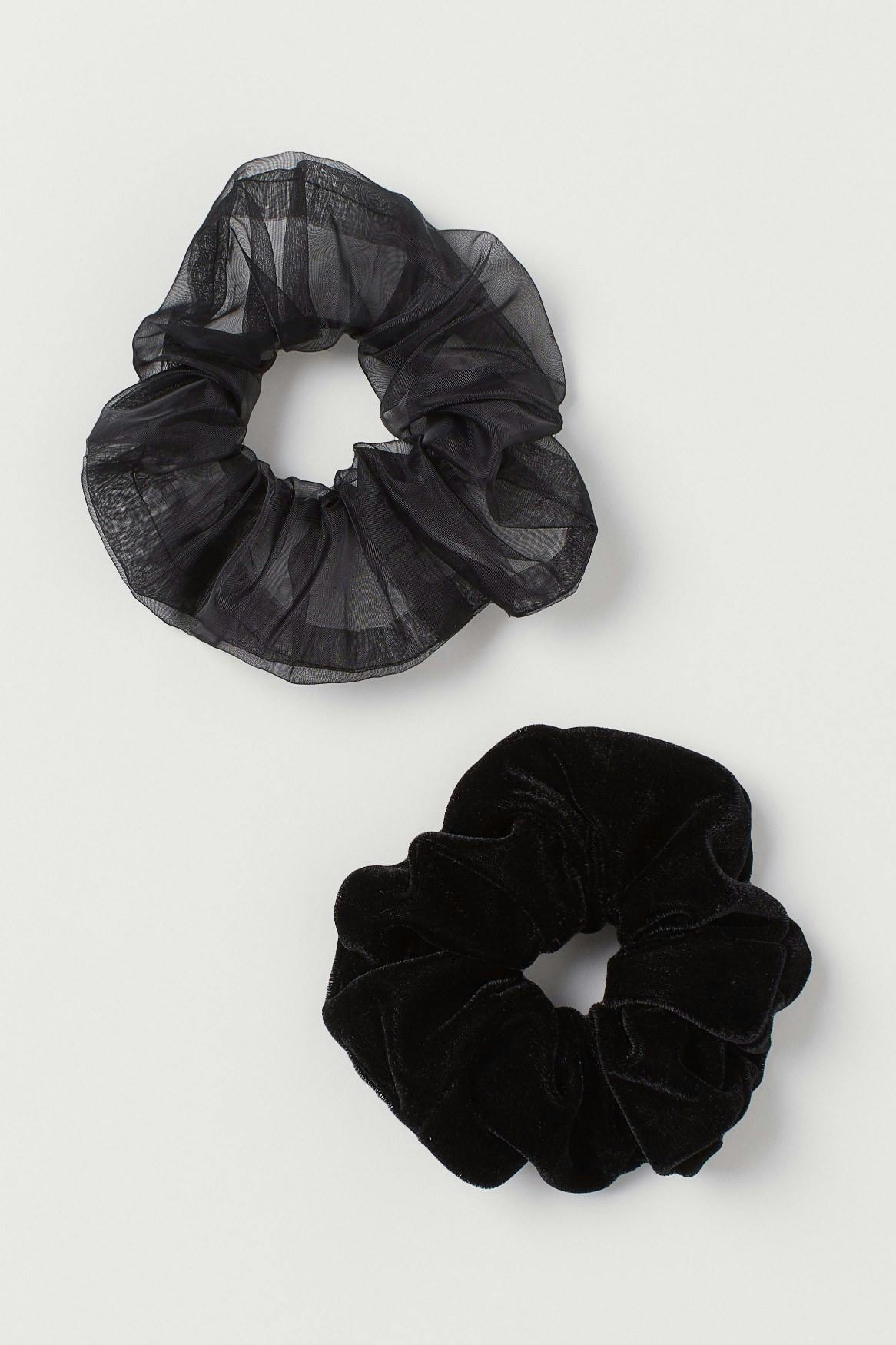 2p Penelope scrunchies